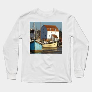 Woodbridge, Suffolk Long Sleeve T-Shirt